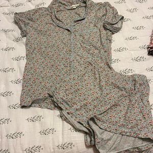 Roller Rabbit Pajama Set
